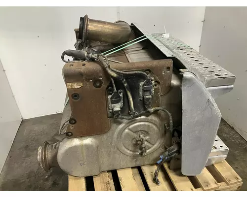 Freightliner 122SD Exhaust DPF Assembly