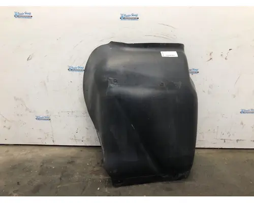 Freightliner 122SD Fender