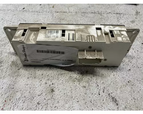 Freightliner 122SD Heater & AC Temperature Control