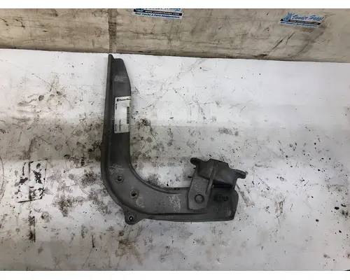 Freightliner 122SD Hood Rest