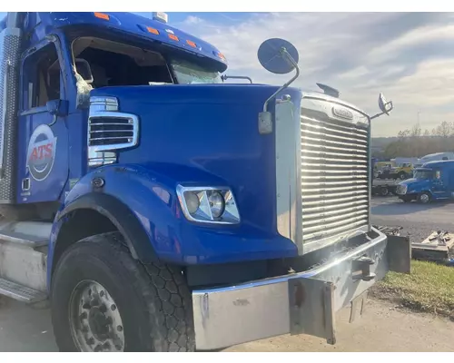 Freightliner 122SD Hood