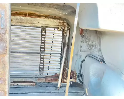Freightliner 122SD Hood