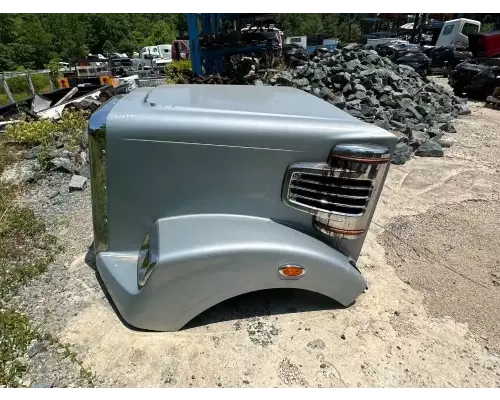 Freightliner 122SD Hood