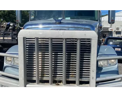 Freightliner 122SD Hood