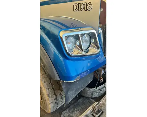 Freightliner 122SD Hood