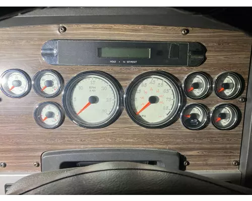 Freightliner 122SD Instrument Cluster