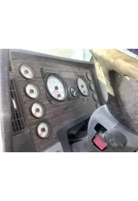 Freightliner 122SD Instrument Cluster