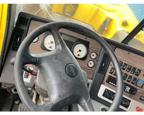 Freightliner 122SD Steering Column