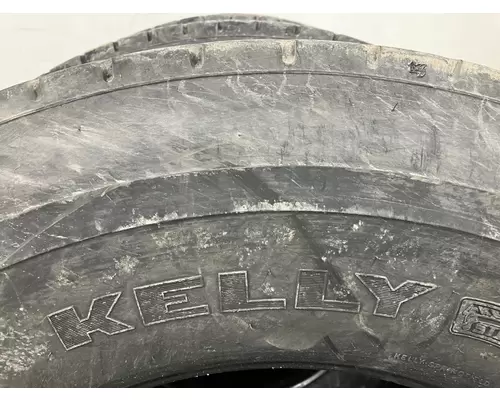 Freightliner 122SD Tires