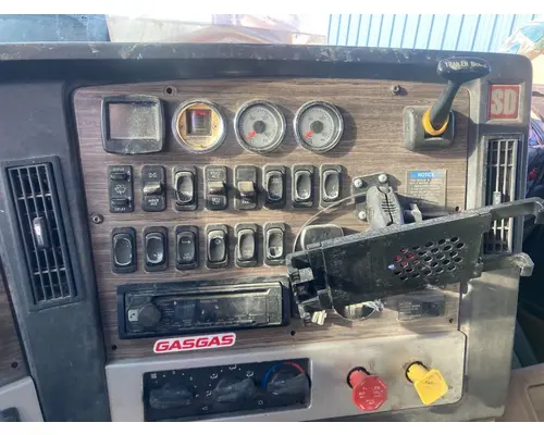 Dash Panel Freightliner 122SD Vander Haags Inc Kc