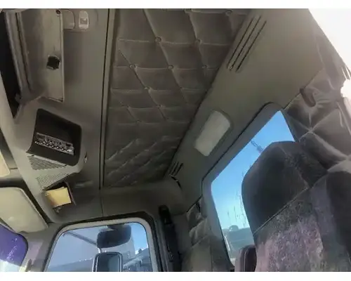 Interior Parts, Misc. Freightliner 122SD Holst Truck Parts