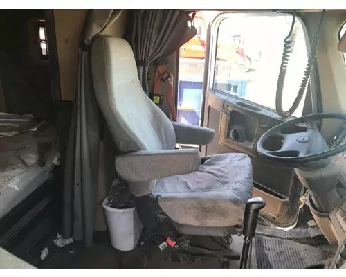 Seat, Front Freightliner 122SD Vander Haags Inc Dm