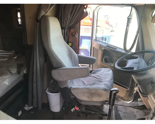 Seat, Front Freightliner 122SD Vander Haags Inc Dm
