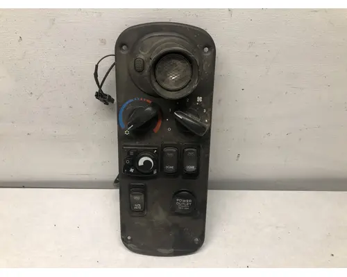 Sleeper Freightliner 122SD Vander Haags Inc Sf