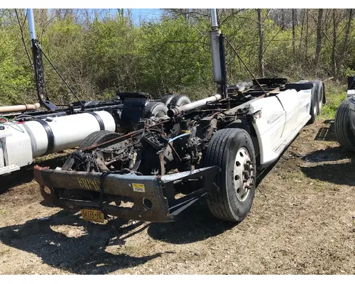 Cutoff Assembly (Housings & Suspension Only) FREIGHTLINER 4BAGFRTL Stateline Truck Parts And Recycling Inc