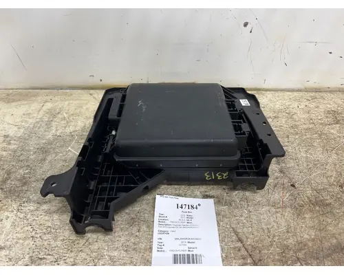 Fuse Box FREIGHTLINER A06-90283-000 West Side Truck Parts