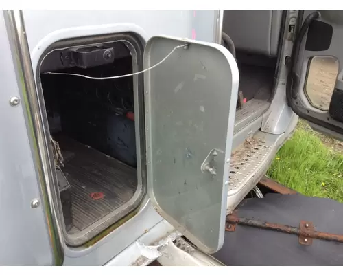 Freightliner ARGOSY Sleeper Door