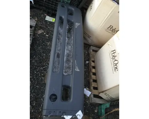 Bumper Filler Panel FREIGHTLINER ARGOSY Hagerman Inc.