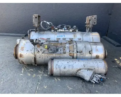 DPF (Diesel Particulate Filter) Freightliner B2 Complete Recycling Group LLC