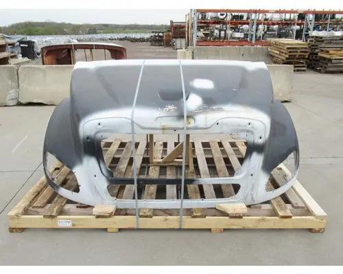 Hood FREIGHTLINER Business Class M2 112 Frontier Truck Parts