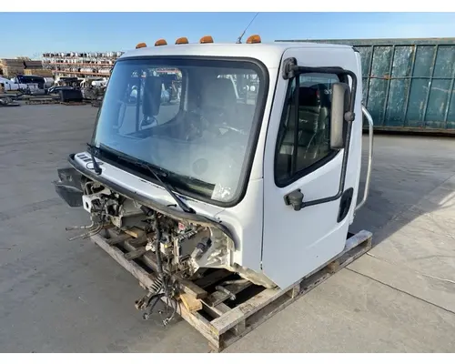 Cab FREIGHTLINER Business Class M2 Frontier Truck Parts