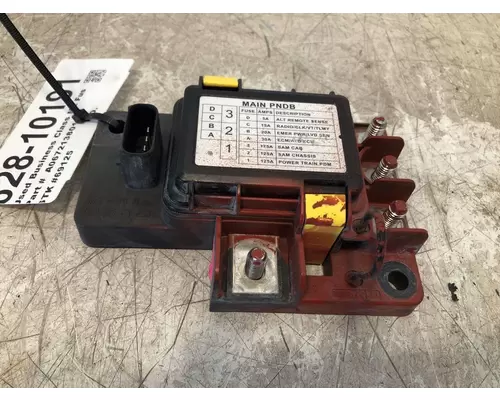 Fuse Box FREIGHTLINER Business Class M2 Frontier Truck Parts