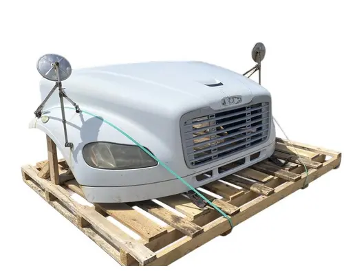 Hood FREIGHTLINER Business Class M2 Frontier Truck Parts