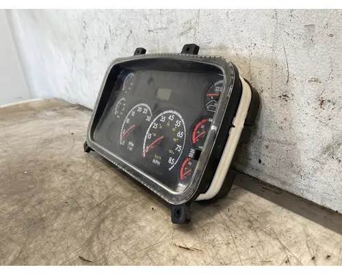 Instrument Cluster FREIGHTLINER Business Class M2 Frontier Truck Parts