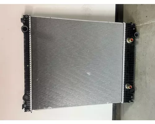 Radiator FREIGHTLINER Business Class M2 Frontier Truck Parts