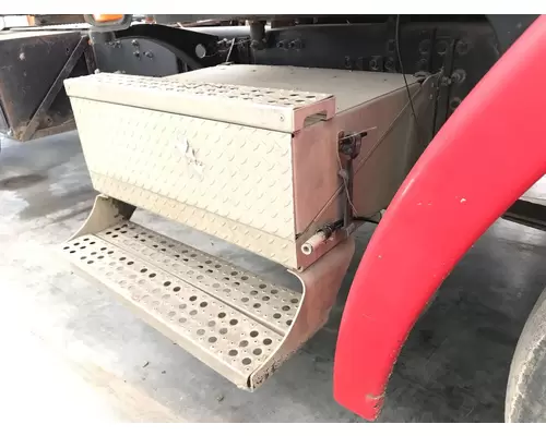 Freightliner C112 CENTURY Battery Box