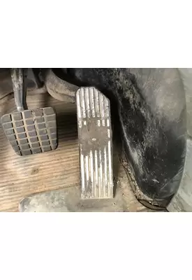 Freightliner C112 CENTURY Foot Control , Pedal