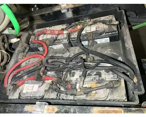 Freightliner C120 CENTURY Battery Box