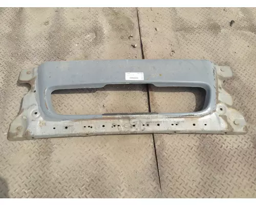 Freightliner C120 CENTURY Bumper Assembly, Front