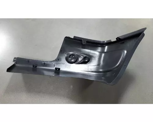 Freightliner C120 CENTURY Bumper End