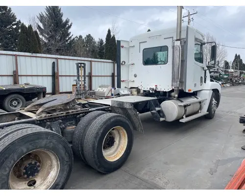 Freightliner C120 CENTURY Cab