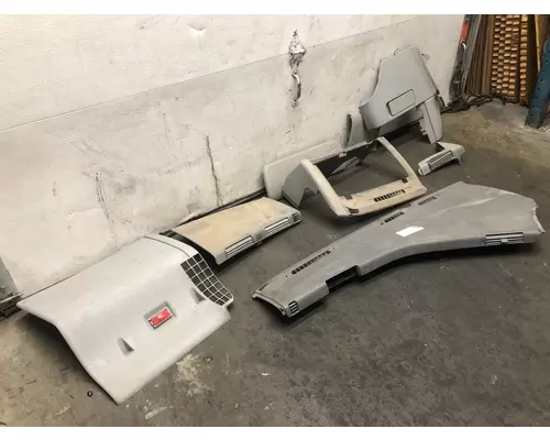 Freightliner C120 CENTURY Dash Assembly