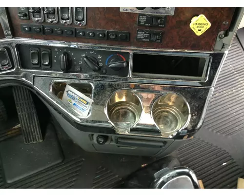 Freightliner C120 CENTURY Dash Panel