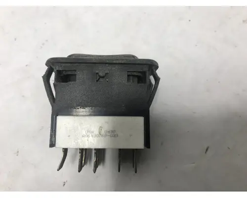 Freightliner C120 CENTURY DashConsole Switch