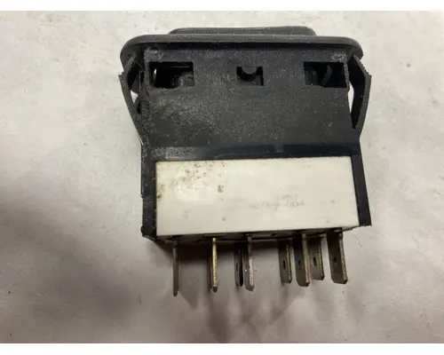 Freightliner C120 CENTURY DashConsole Switch