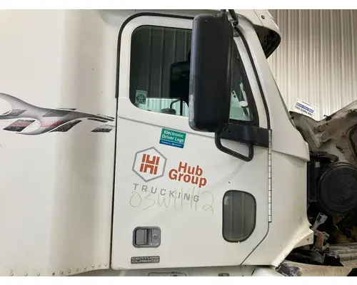 Freightliner C120 CENTURY Door Assembly, Front