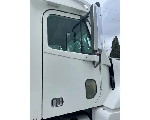 Freightliner C120 CENTURY Door Assembly, Front