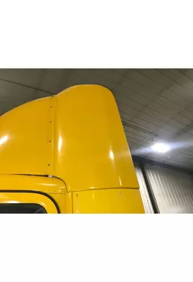 Freightliner C120 CENTURY Fairing (Side)