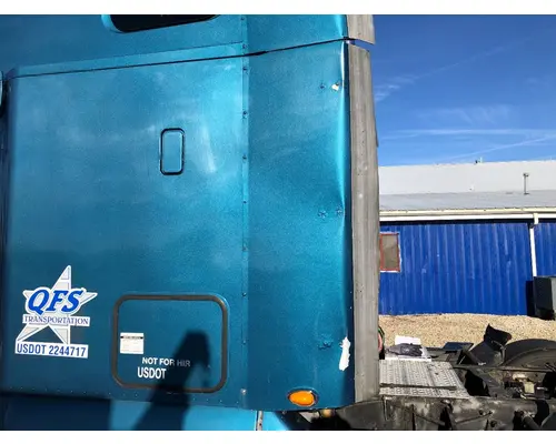 Freightliner C120 CENTURY Fairing (Side)