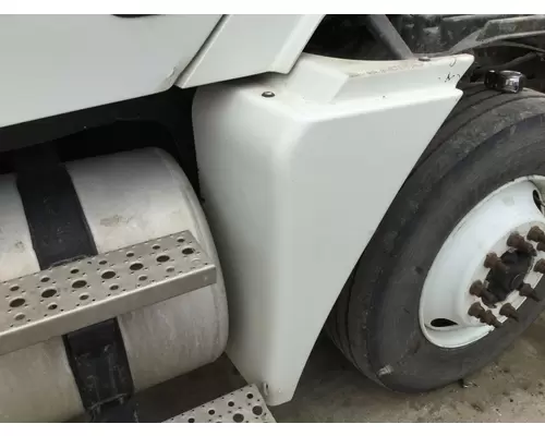 Freightliner C120 CENTURY Fender