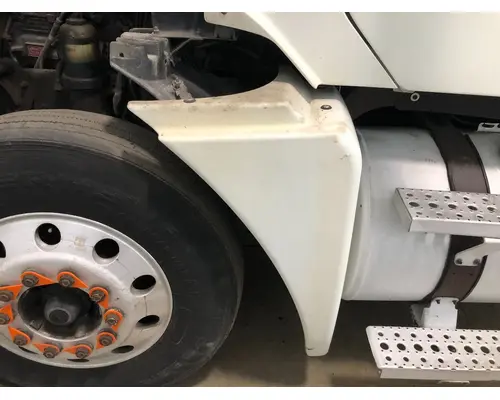 Freightliner C120 CENTURY Fender
