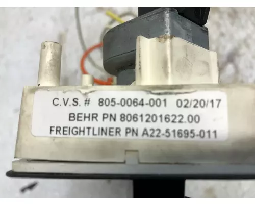 Freightliner C120 CENTURY Heater & AC Temperature Control