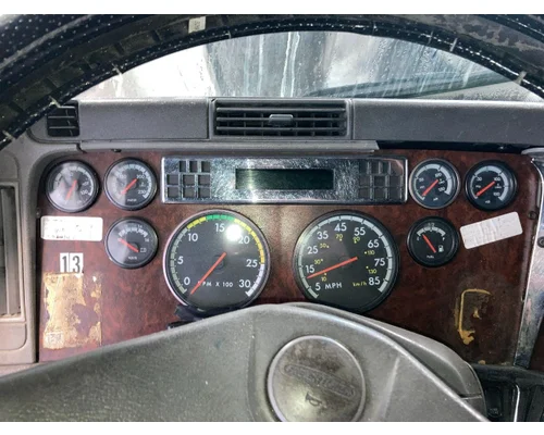 Freightliner C120 CENTURY Instrument Cluster