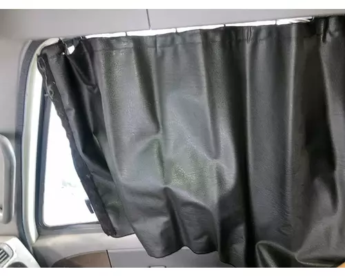 Freightliner C120 CENTURY Interior Curtains