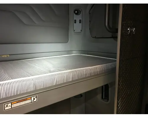 Freightliner C120 CENTURY Sleeper Bunk