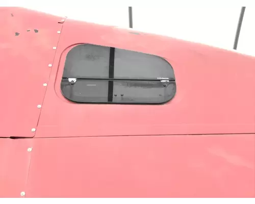 Freightliner C120 CENTURY Sleeper Window